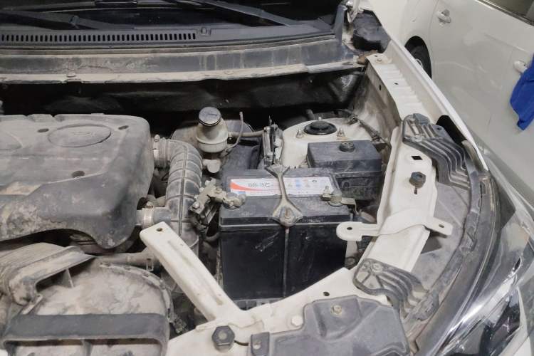 Used Dongfeng Fengon S560 2018 1.8L Manual Elite 7-Seater Engine Bay Left