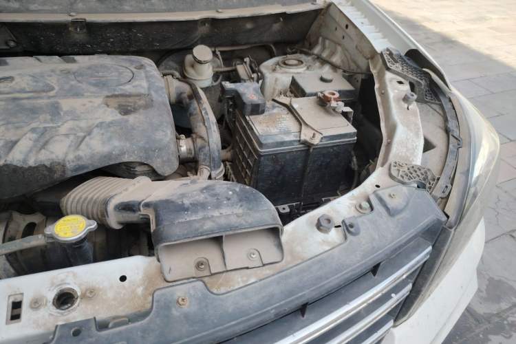 Used Dongfeng Fengon S560 2018 1.8L Manual Urban Model 7 Seats Engine Bay Left