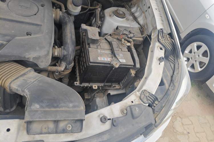 Used Dongfeng Fengon S560 2018 1.8L Manual Urban Model 5 Seats Engine Bay Left
