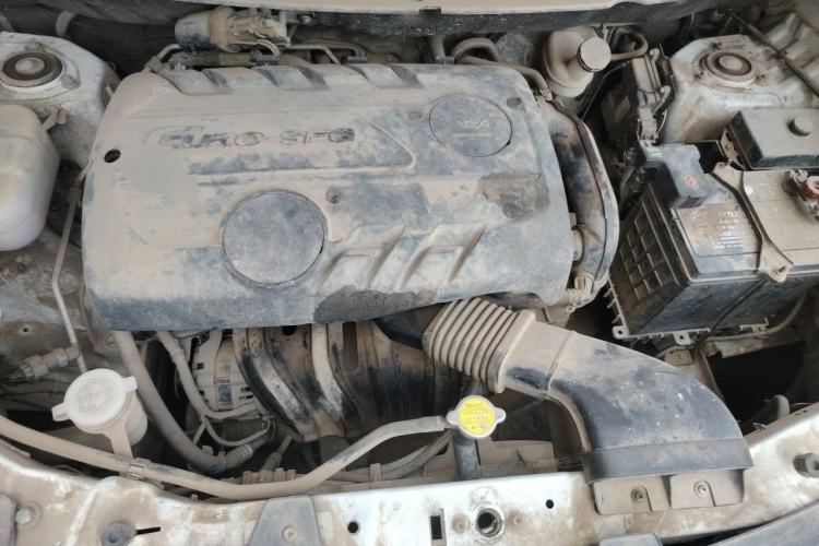 Used Dongfeng Fengon S560 2018 1.8L Manual Urban Model 7 Seats Engine Bay