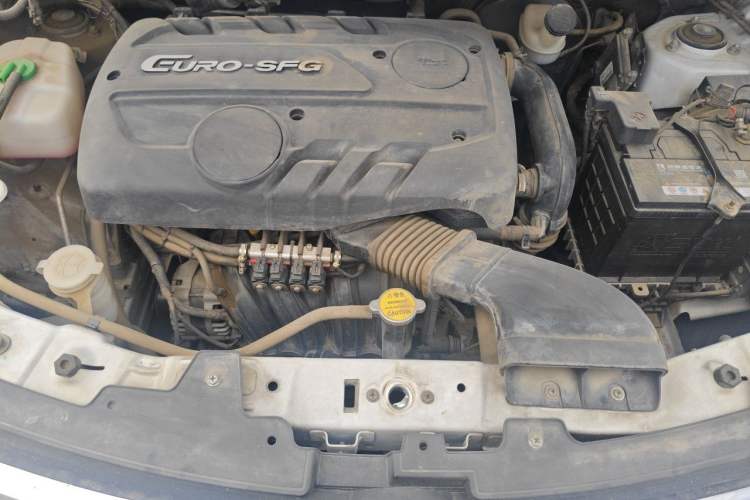 Used Dongfeng Fengon S560 2018 1.8L Manual Urban Model 5 Seats Engine Bay