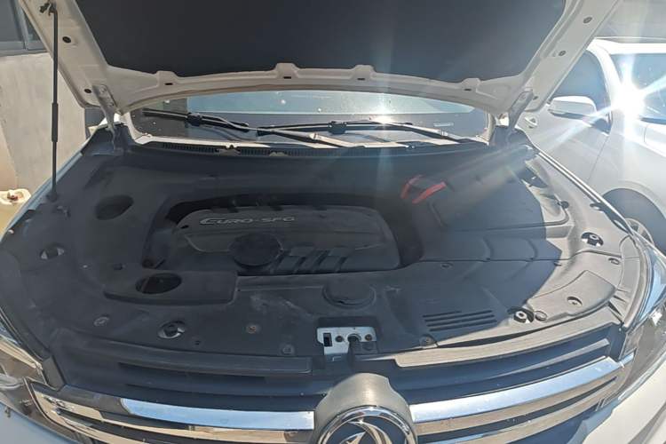 Used Dongfeng Fengon S560 2018 1.8L Manual Comfort 7-Seater Engine Bay