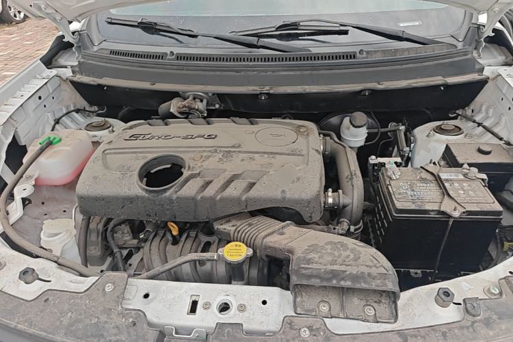 Used Dongfeng Fengon S560 2018 1.8L Manual Urban Model 7 Seats Engine Bay