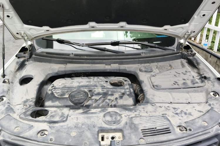 Used Dongfeng Fengon S560 2018 1.8L Manual Comfort 7-Seater Engine Bay