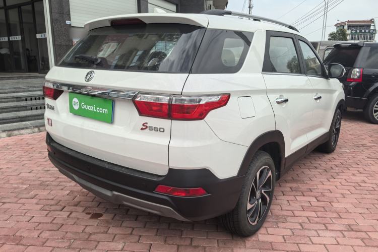 Used Dongfeng Fengon S560 2018 1.8L CVT Prestige Model Exterior 5