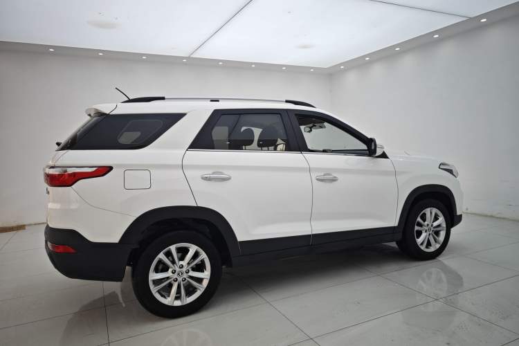 Used Dongfeng Fengon S560 2018 1.8L CVT Elite Model 7 Seats Exterior 7