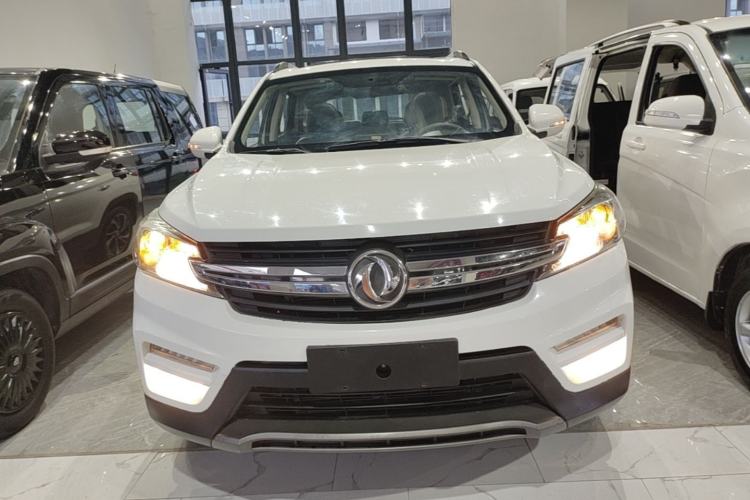 Used Dongfeng Fengon S560 2018 1.8L Manual Comfort 7-Seater Front