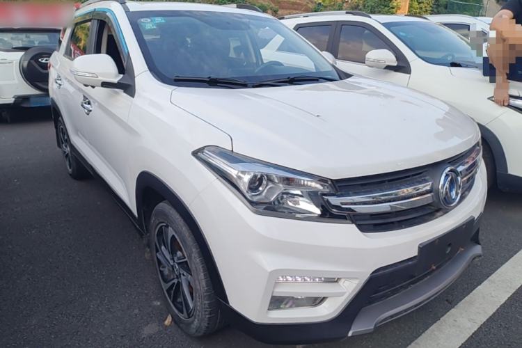 Used Dongfeng Fengon S560 2018 1.8L Manual Comfort 7-Seater Front Right 45 Deg
