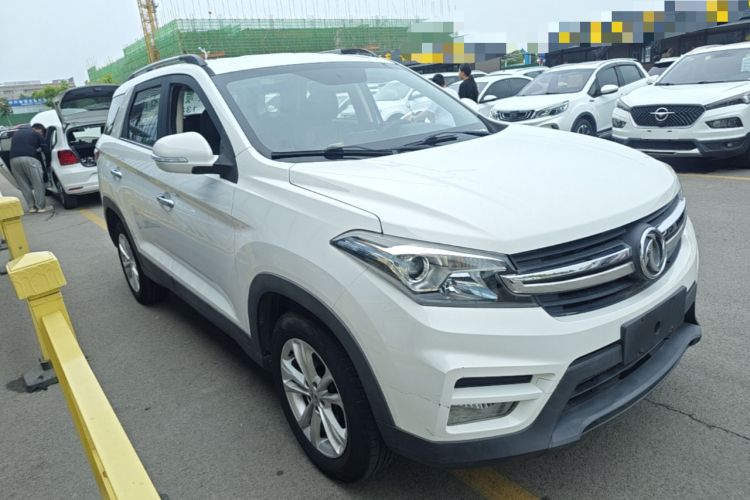 Used Dongfeng Fengon S560 2018 1.8L Manual Urban Model 7 Seats Front Right 45 Deg