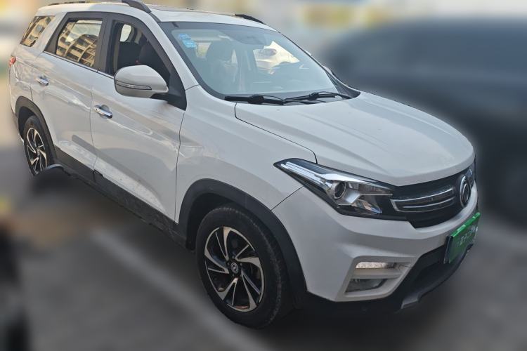 Used Dongfeng Fengon S560 2018 1.8L CVT Urban Model 7 Seats Front Right 45 Deg