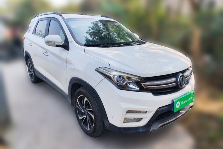 Used Dongfeng Fengon S560 2018 1.8L CVT Prestige Model Front Right 45 Deg