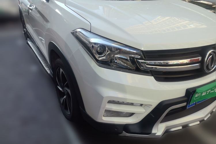 Used Dongfeng Fengon S560 2018 1.8L CVT Prestige Model Front Right 45 Deg