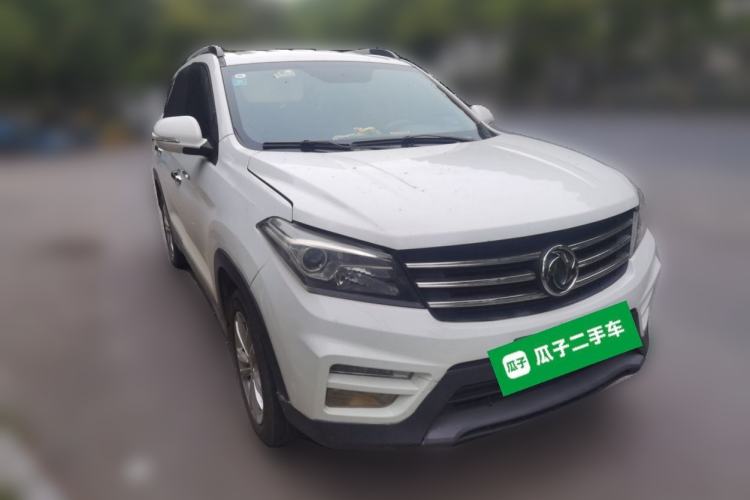 Used Dongfeng Fengon S560 2018 1.8L CVT Elite Model 7 Seats Front Right 45 Deg