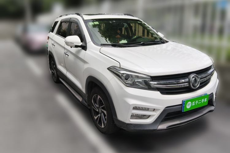 Used Dongfeng Fengon S560 2018 1.8L Manual Comfort 7-Seater Front Right 45 Deg