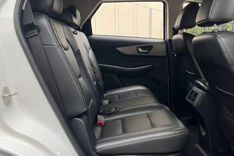Used Dongfeng Fengon S560 2018 1.8L Manual Urban Model 7 Seats Headliner