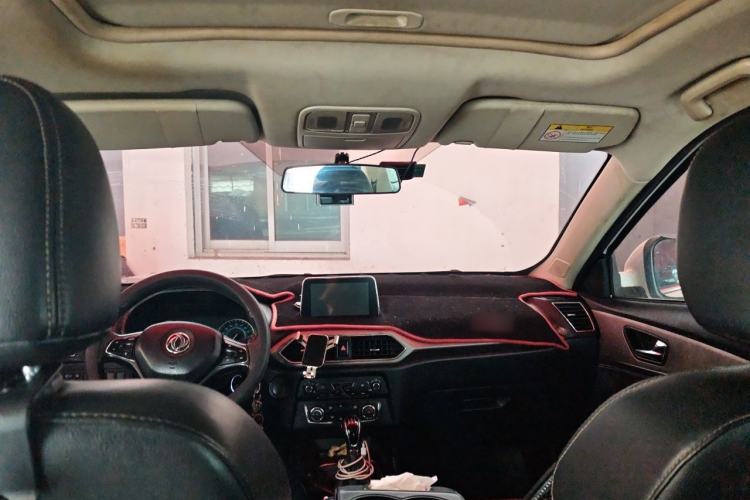 Used Dongfeng Fengon S560 2018 1.8L Manual Comfort 7-Seater Headliner