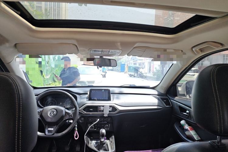 Used Dongfeng Fengon S560 2018 1.8L Manual Comfort 7-Seater Headliner