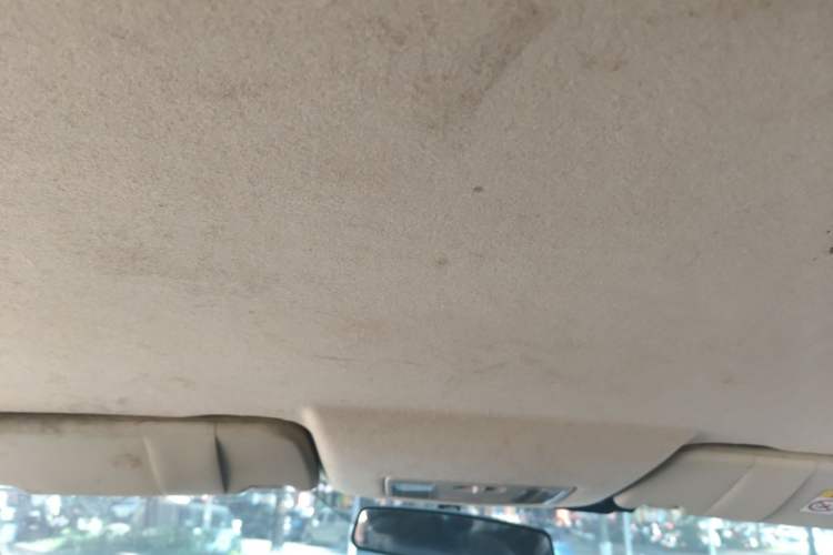 Used Dongfeng Fengon S560 2018 1.8L CVT Elite Model 7 Seats Headliner