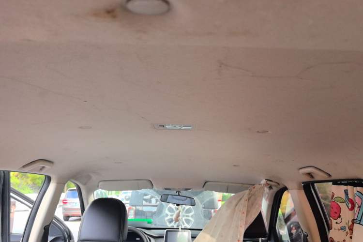 Used Dongfeng Fengon S560 2018 1.8L Manual Urban Model 7 Seats Headliner