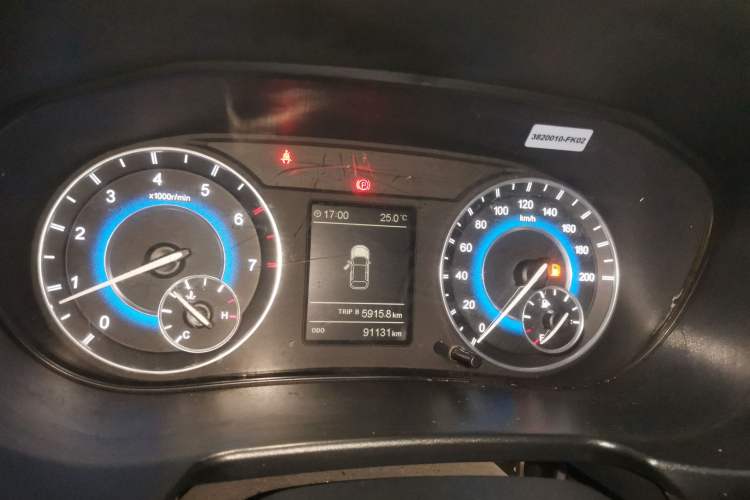 Used Dongfeng Fengon S560 2018 1.8L Manual Urban Model 7 Seats Instrument Cluster