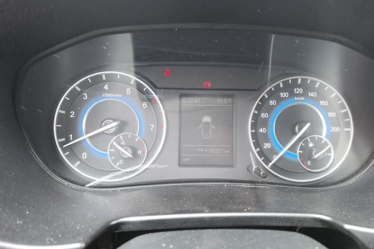 Used Dongfeng Fengon S560 2018 1.8L Manual Urban Model 7 Seats Instrument Cluster