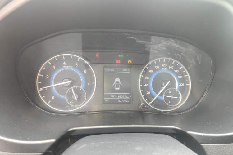 Used Dongfeng Fengon S560 2018 1.8L Manual Urban Model 7 Seats Instrument Cluster