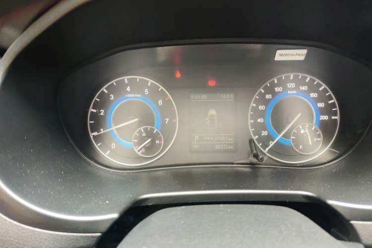 Used Dongfeng Fengon S560 2018 1.8L CVT Elite Model 7 Seats Instrument Cluster
