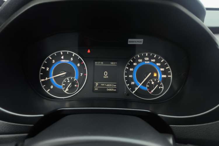 Used Dongfeng Fengon S560 2018 1.8L CVT Elite Model 5 Seats Instrument Cluster