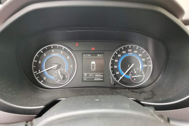 Used Dongfeng Fengon S560 2018 1.8L CVT Smart Connect 7-Seater Instrument Cluster