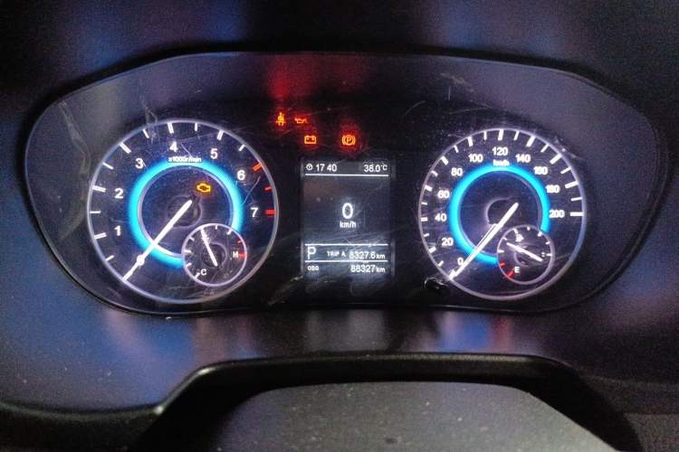 Used Dongfeng Fengon S560 2018 1.8L CVT Elite Model 7 Seats Instrument Cluster