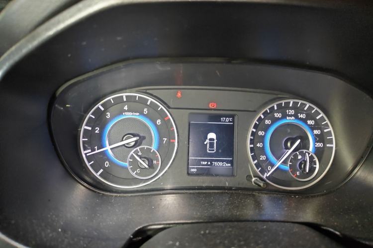 Used Dongfeng Fengon S560 2018 1.8L Manual Comfort 7-Seater Instrument Cluster