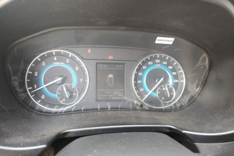 Used Dongfeng Fengon S560 2018 1.8L Manual Urban Model 7 Seats Instrument Cluster