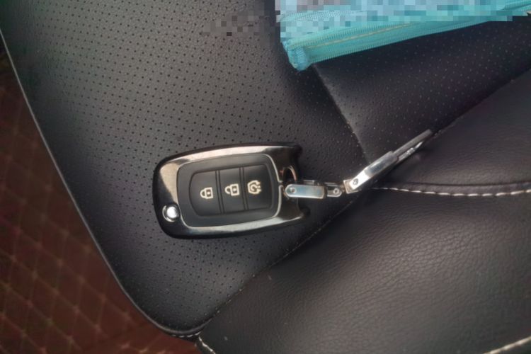 Used Dongfeng Fengon S560 2018 1.8L Manual Comfort 7-Seater Interior 1