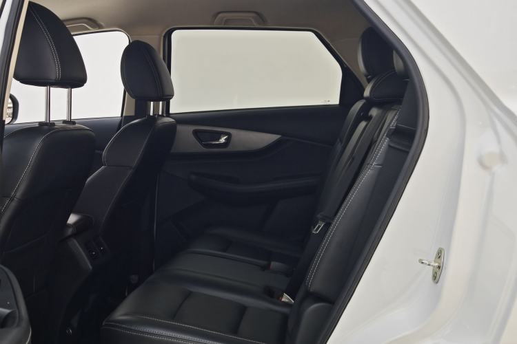 Used Dongfeng Fengon S560 2018 1.8L CVT Elite Model 7 Seats Interior 10