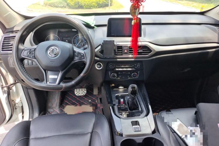 Used Dongfeng Fengon S560 2018 1.8L CVT Prestige Model Interior 2