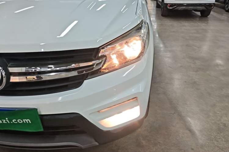 Used Dongfeng Fengon S560 2018 1.8L Manual Comfort 7-Seater Left Front Headlight