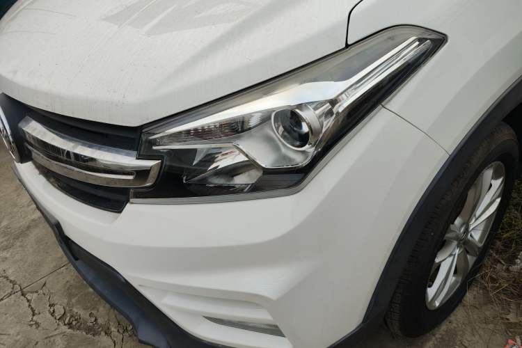 Used Dongfeng Fengon S560 2018 1.8L Manual Urban Model 7 Seats Left Front Headlight