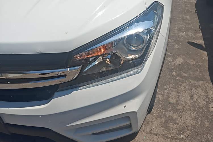 Used Dongfeng Fengon S560 2018 1.8L Manual Comfort 7-Seater Left Front Headlight