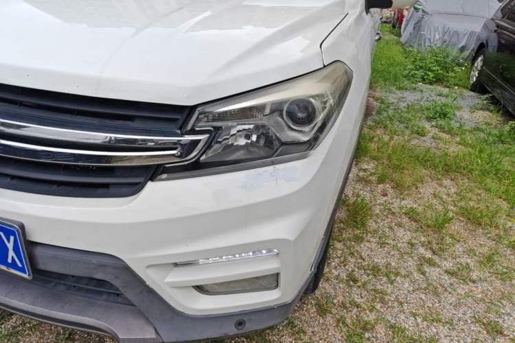 Used Dongfeng Fengon S560 2018 1.8L CVT Smart Connect 7-Seater Left Front Headlight