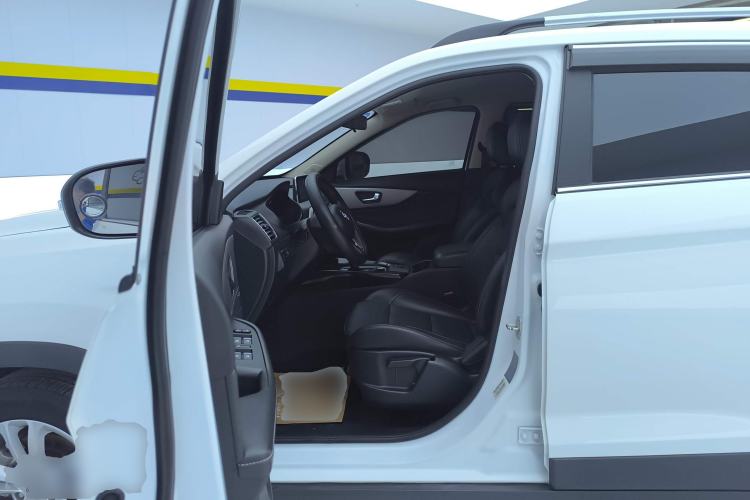 Used Dongfeng Fengon S560 2018 1.8L CVT Elite Model 5 Seats Left Front Seat