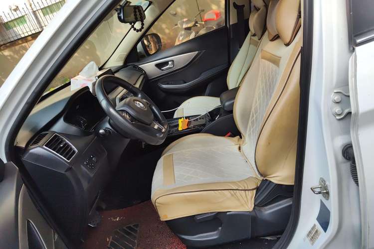 Used Dongfeng Fengon S560 2018 1.8L CVT Elite Model 7 Seats Left Front Seat
