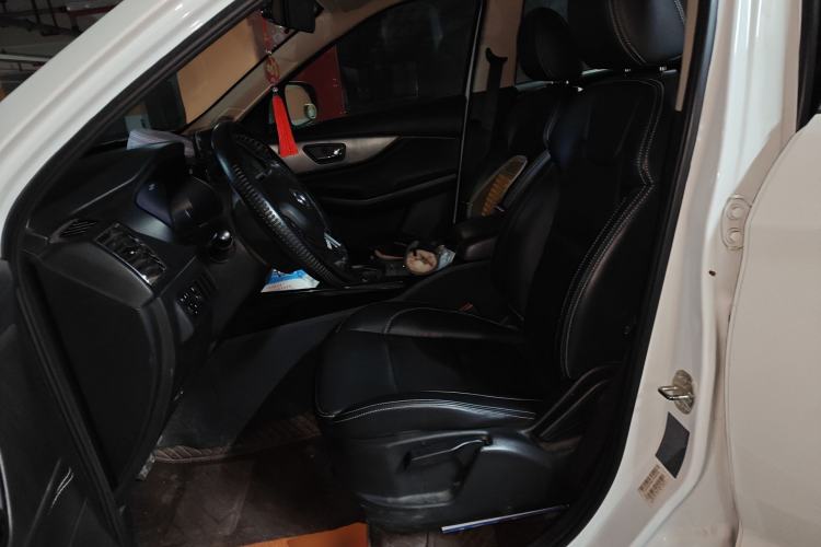 Used Dongfeng Fengon S560 2018 1.8L CVT Urban Model 7 Seats Left Front Seat