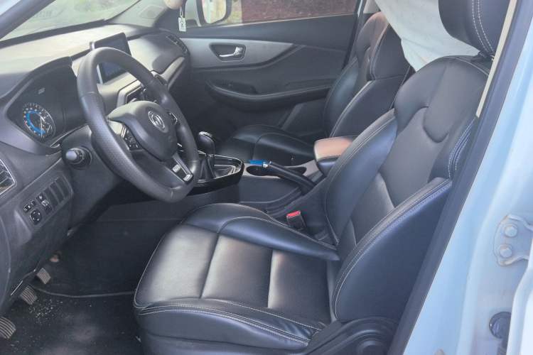 Used Dongfeng Fengon S560 2018 1.8L Manual Urban Model 7 Seats Left Front Seat