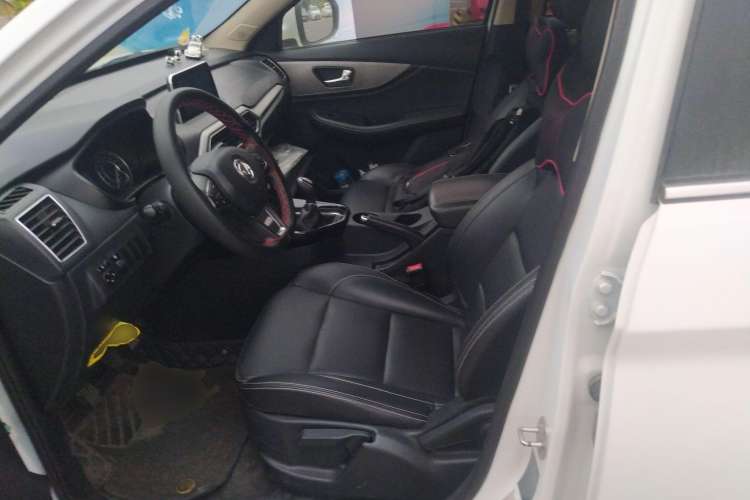 Used Dongfeng Fengon S560 2018 1.8L Manual Urban Model 7 Seats Left Front Seat