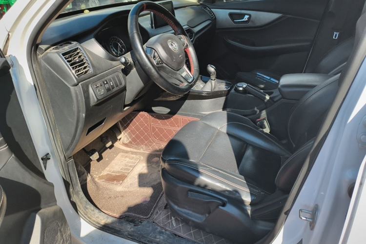 Used Dongfeng Fengon S560 2018 1.8L Manual Comfort 7-Seater Left Front Seat