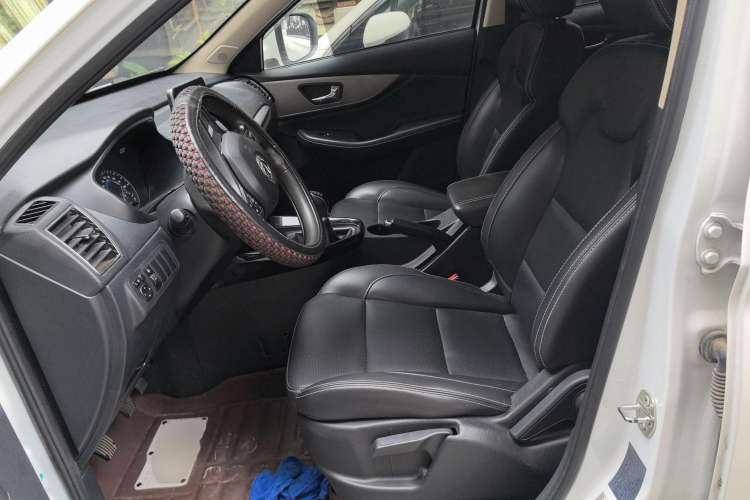 Used Dongfeng Fengon S560 2018 1.8L Manual Urban Model 5 Seats Left Front Seat