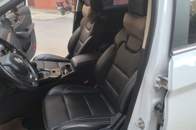 Used Dongfeng Fengon S560 2018 1.8L Manual Comfort 7-Seater Left Front Seat