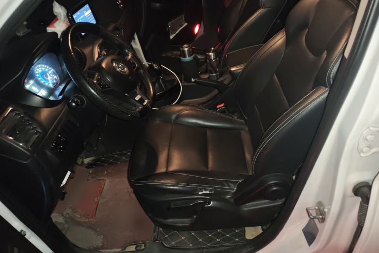 Used Dongfeng Fengon S560 2018 1.8L Manual Urban Model 7 Seats Left Front Seat