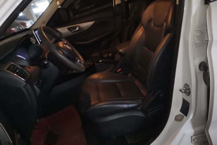 Used Dongfeng Fengon S560 2018 1.8L Manual Urban Model 5 Seats Left Front Seat