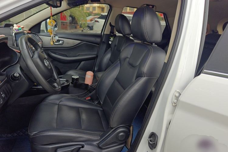 Used Dongfeng Fengon S560 2018 1.8L Manual Urban Model 7 Seats Left Front Seat